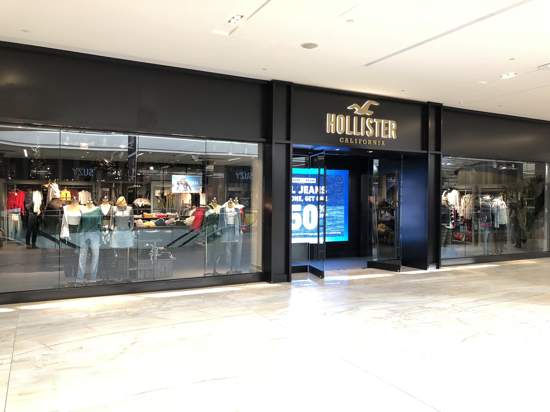 malls with hollister near me