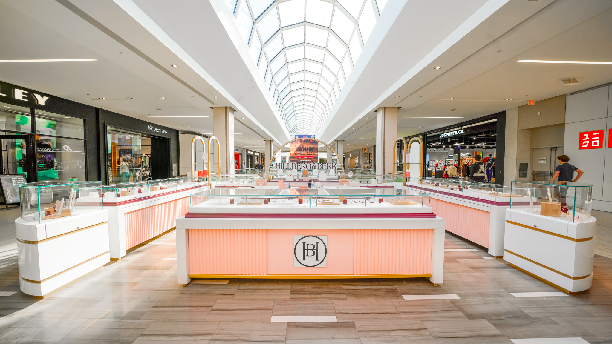 Hillberg Berk West Edmonton Mall