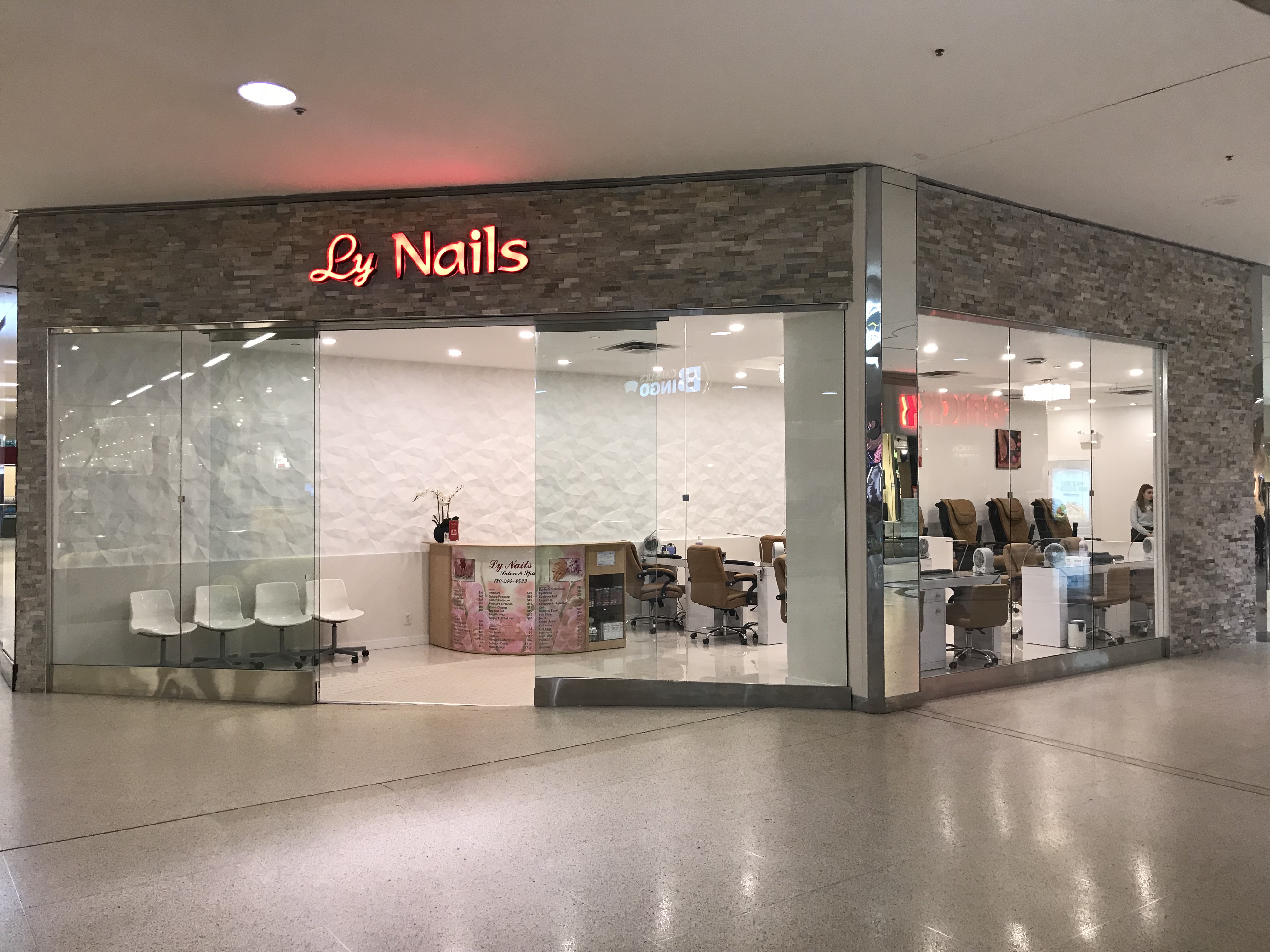 Ly Nails West Edmonton Mall