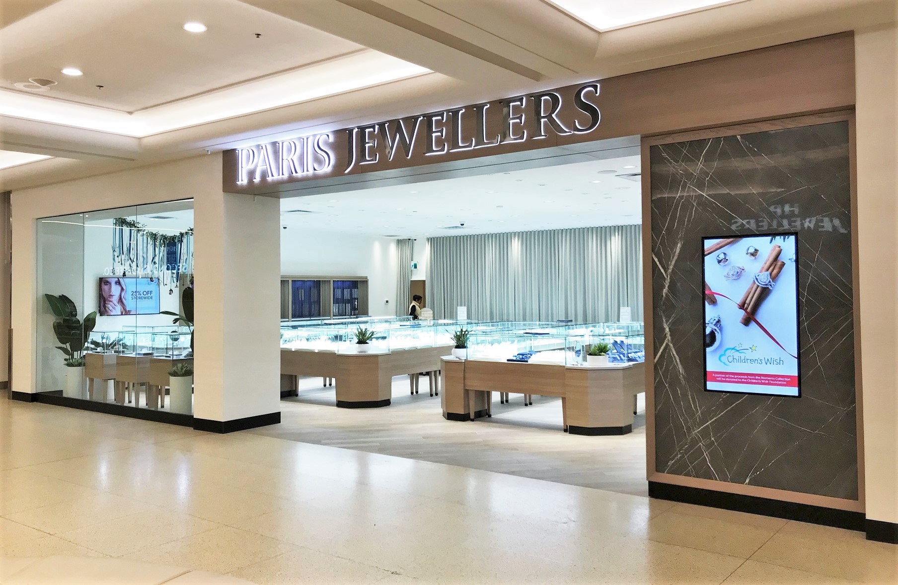 Paris Jewellers West Edmonton Mall