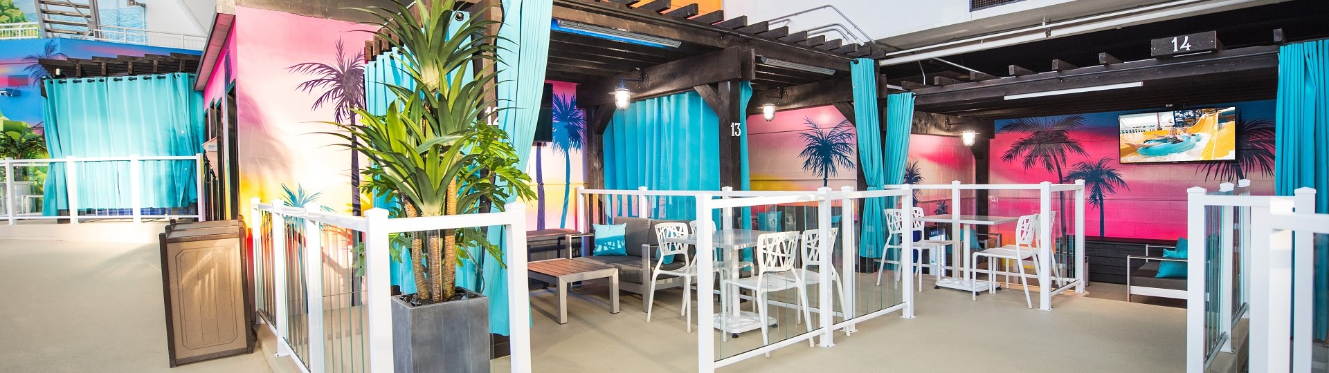 Cabanas And Party Spaces West Edmonton Mall