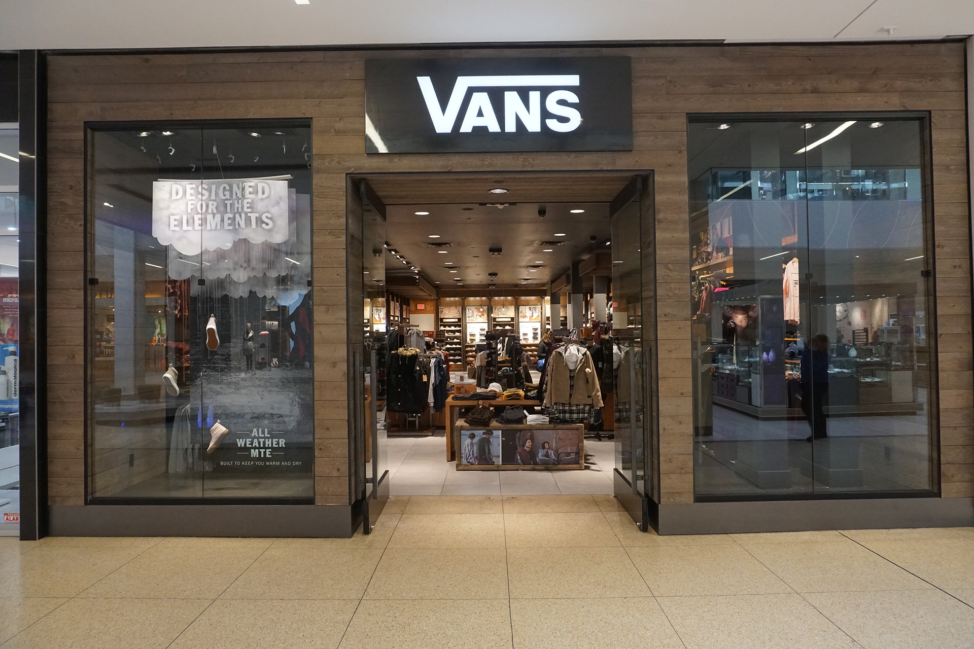 vans department store