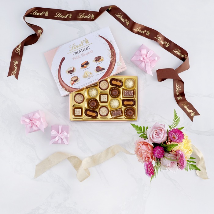 Lindt: Select Boxes 20% off!